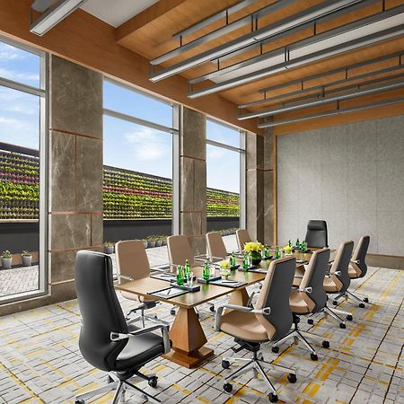 Hyatt Place Aurangabad Airport מראה חיצוני תמונה