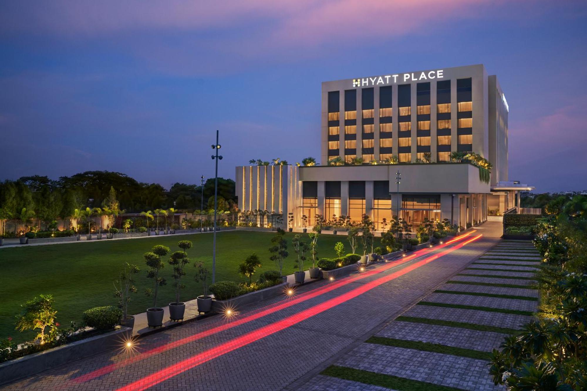 Hyatt Place Aurangabad Airport מראה חיצוני תמונה
